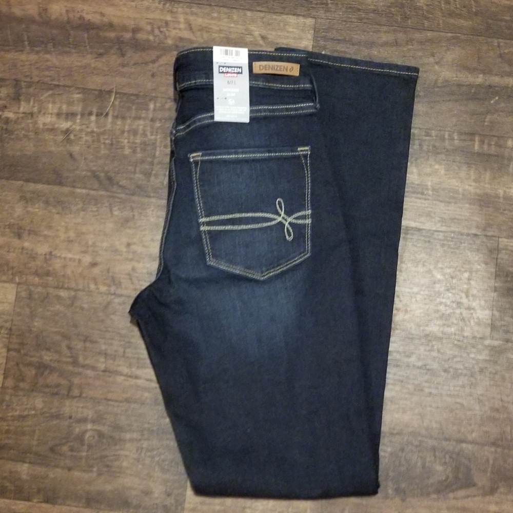 DENIZEN From Levi's Women's Essential Stretch Modern Slim Jeans - Picture 5 of 5